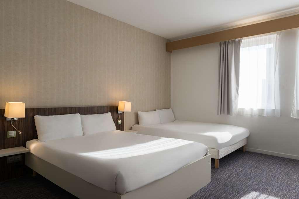The Originals City, Hôtel Le Coeur d'Or, Sedan Est  Douzy Kamer foto